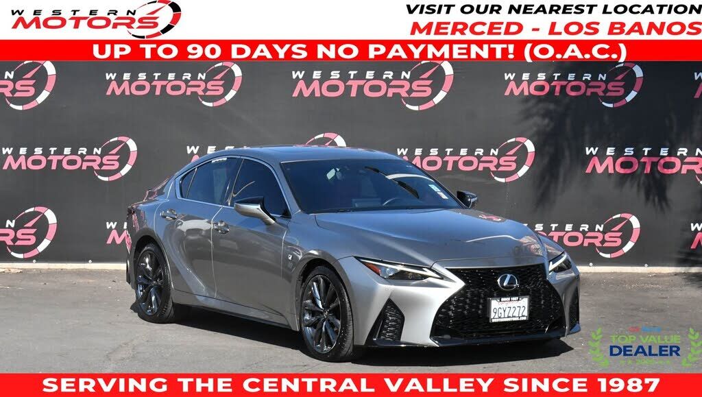2023 LEXUS IS