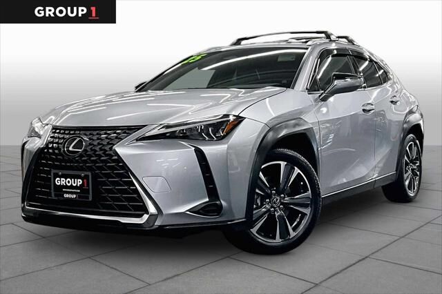 2025 LEXUS UX