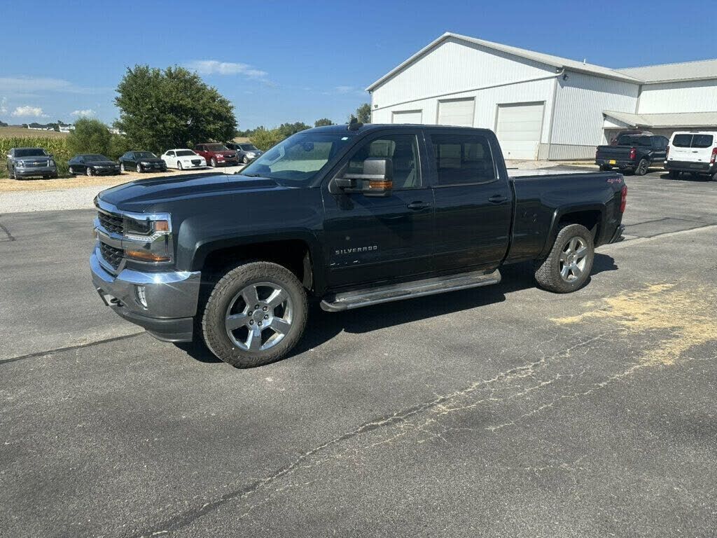 2017 CHEVROLET Silverado