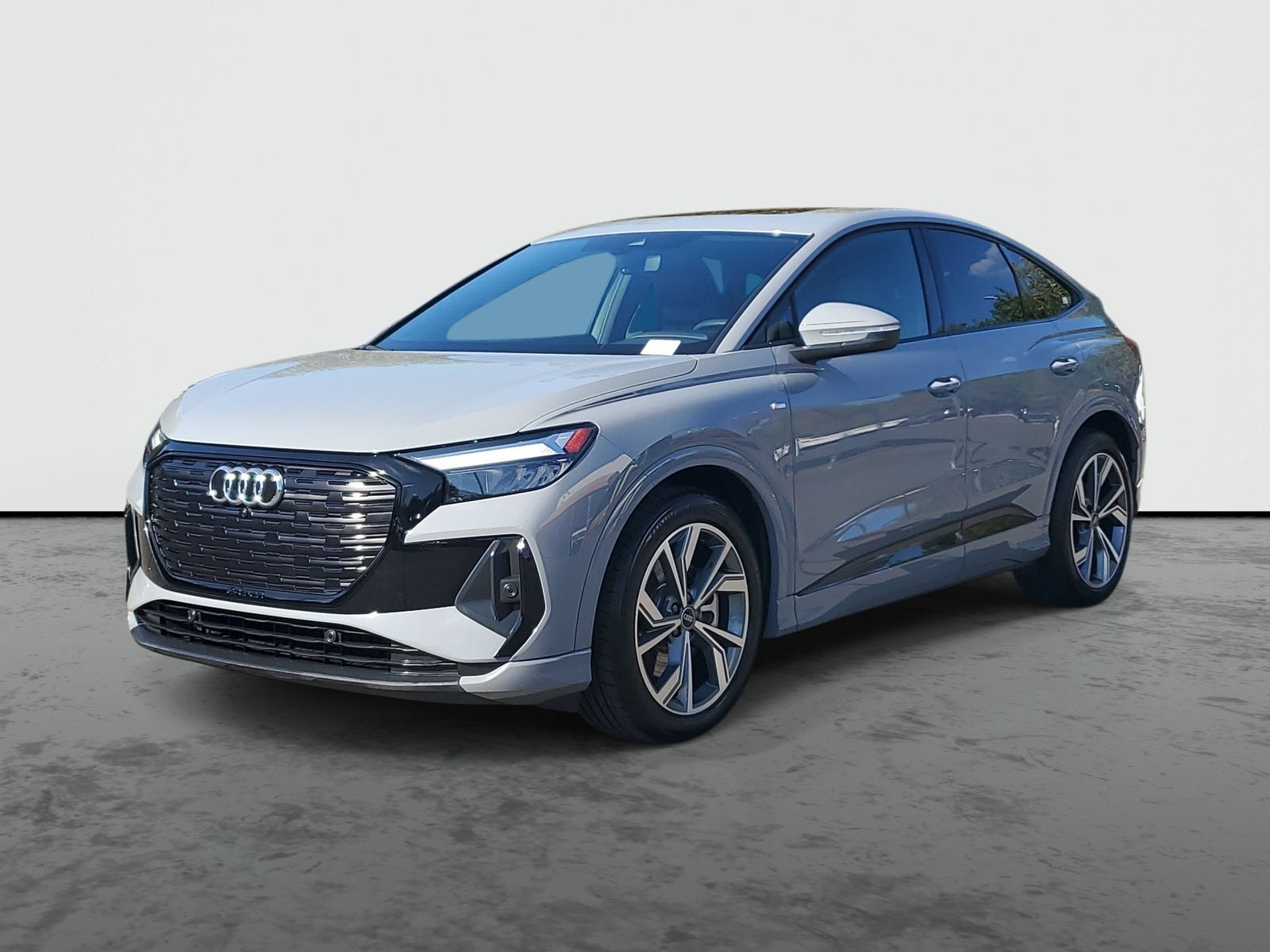 2024 Audi Q4