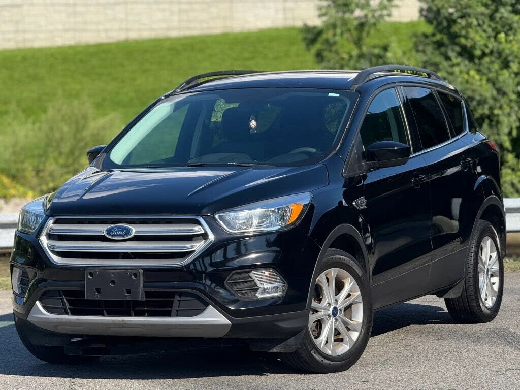 2018 FORD Escape