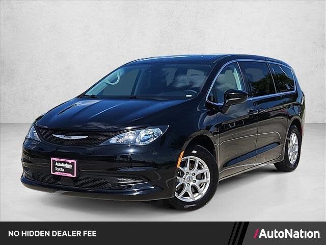 2024 CHRYSLER Voyager