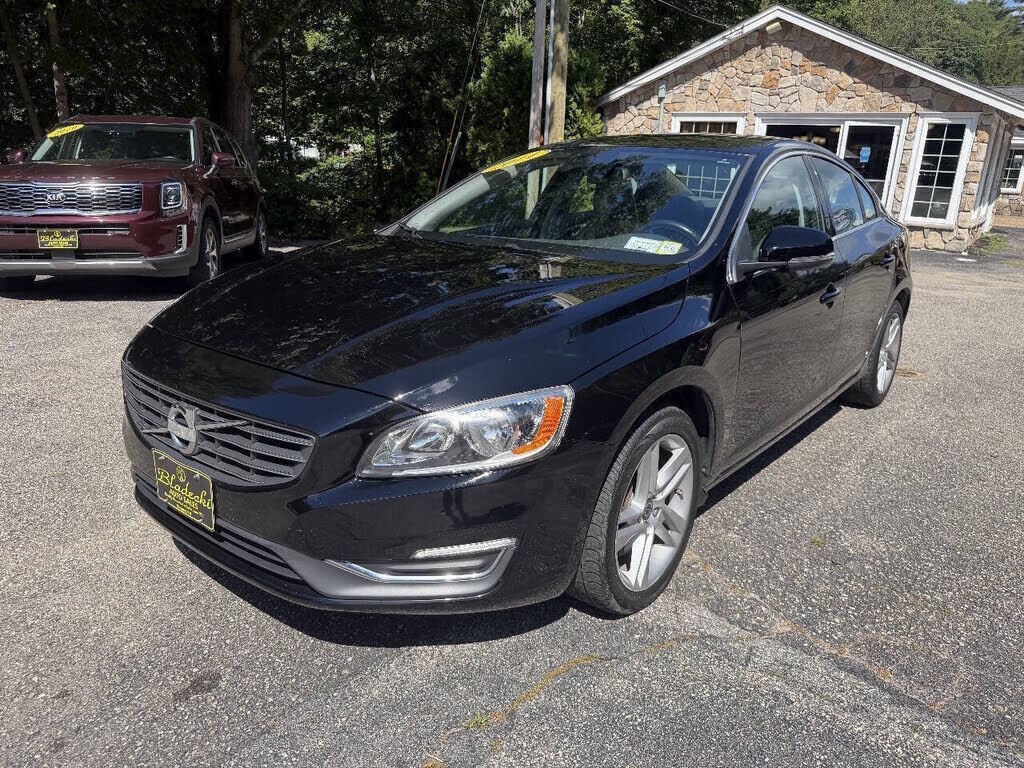 2014 VOLVO S60