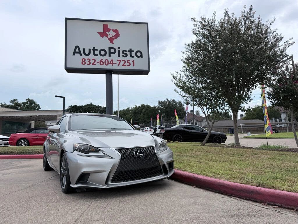 2015 LEXUS IS