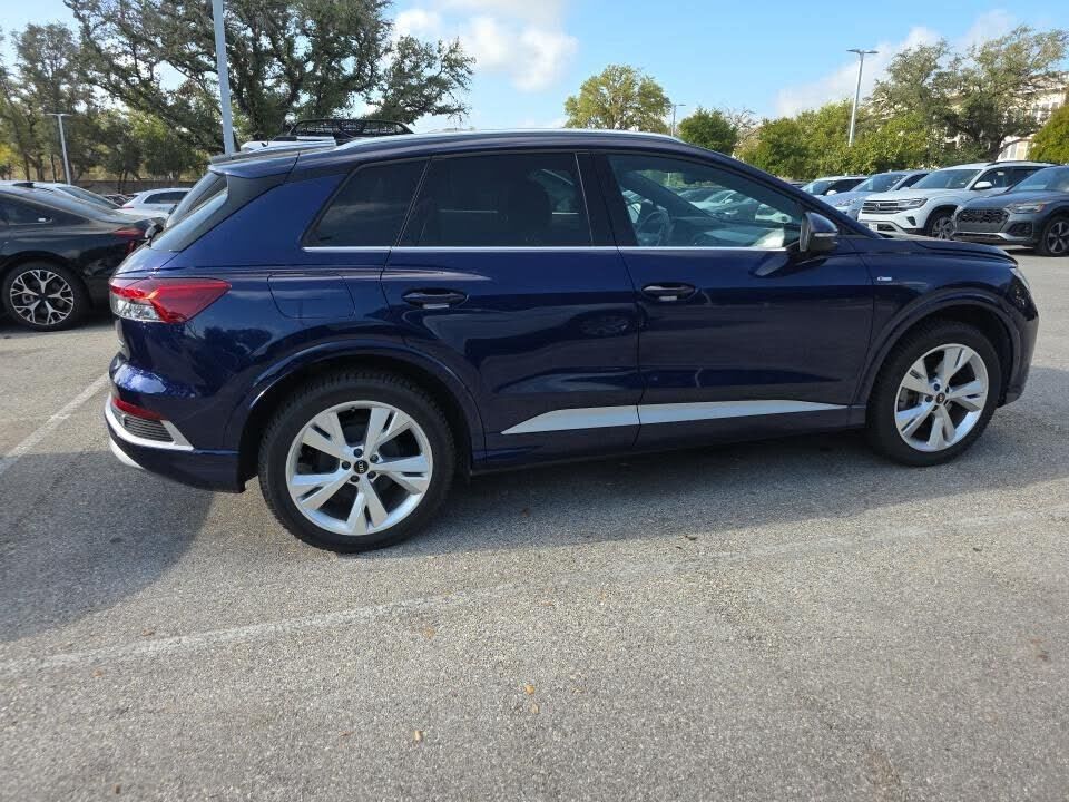 2023 Audi Q4