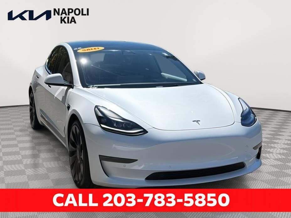2022 TESLA Model 3