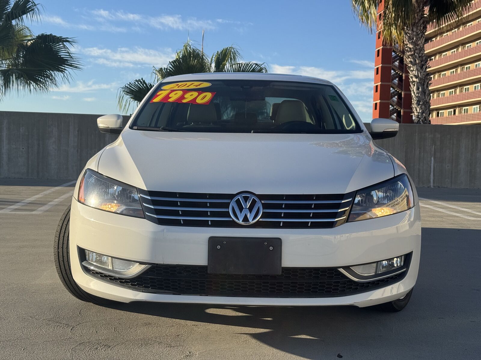 2014 VOLKSWAGEN Passat
