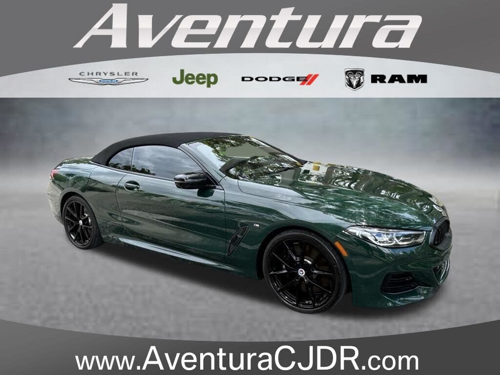2023 BMW M8