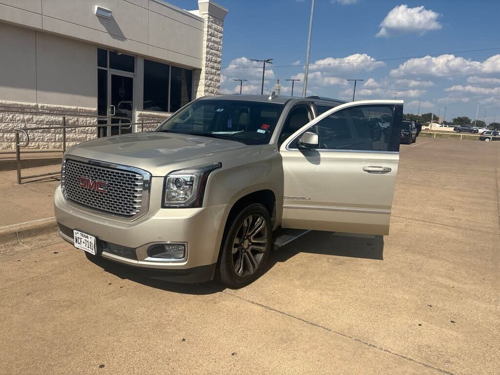 2017 GMC Yukon
