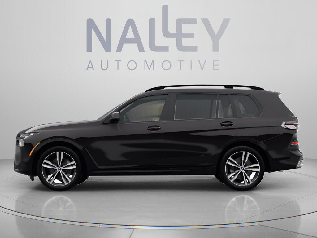2023 BMW X7