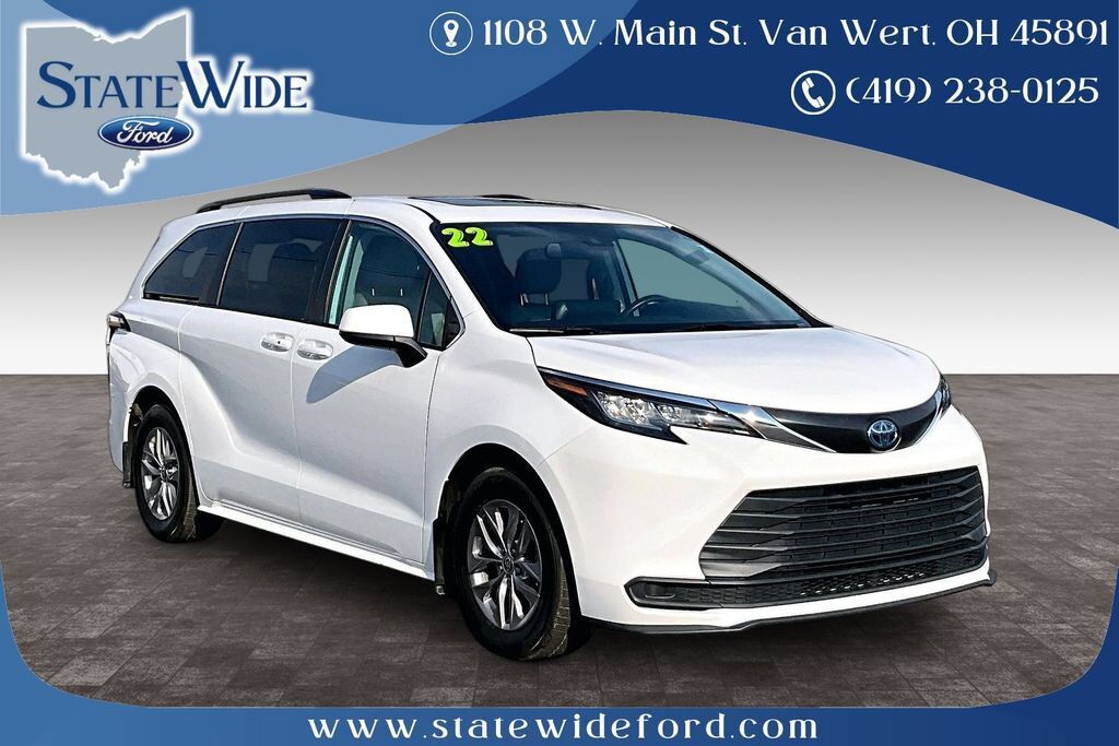 2022 TOYOTA Sienna