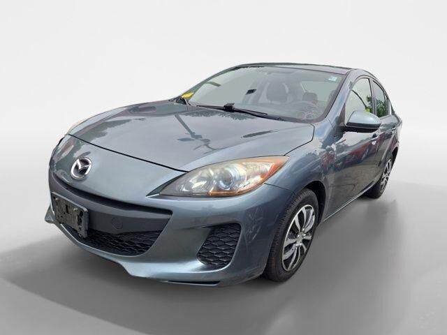 2013 MAZDA Mazda3