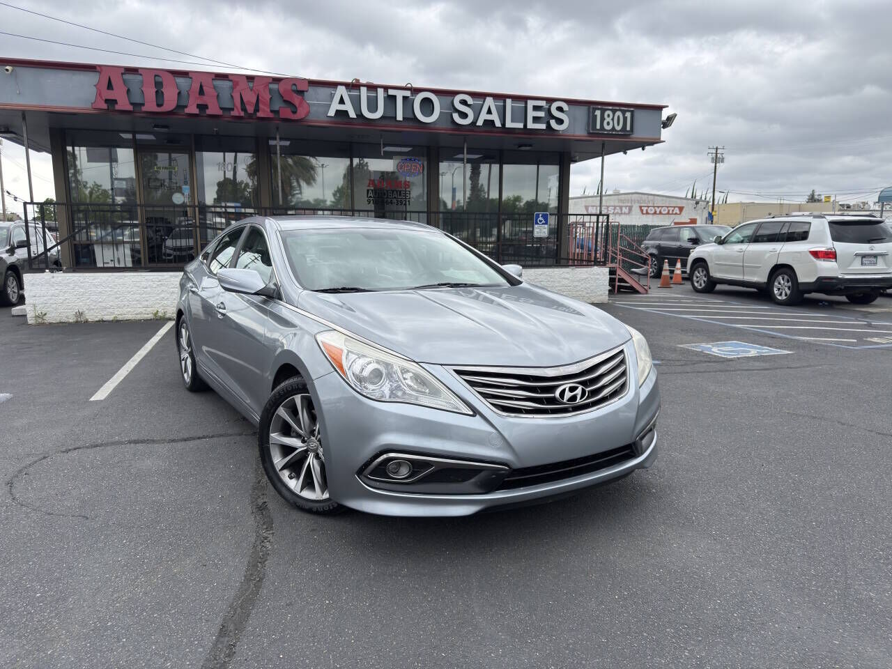 2016 HYUNDAI Azera