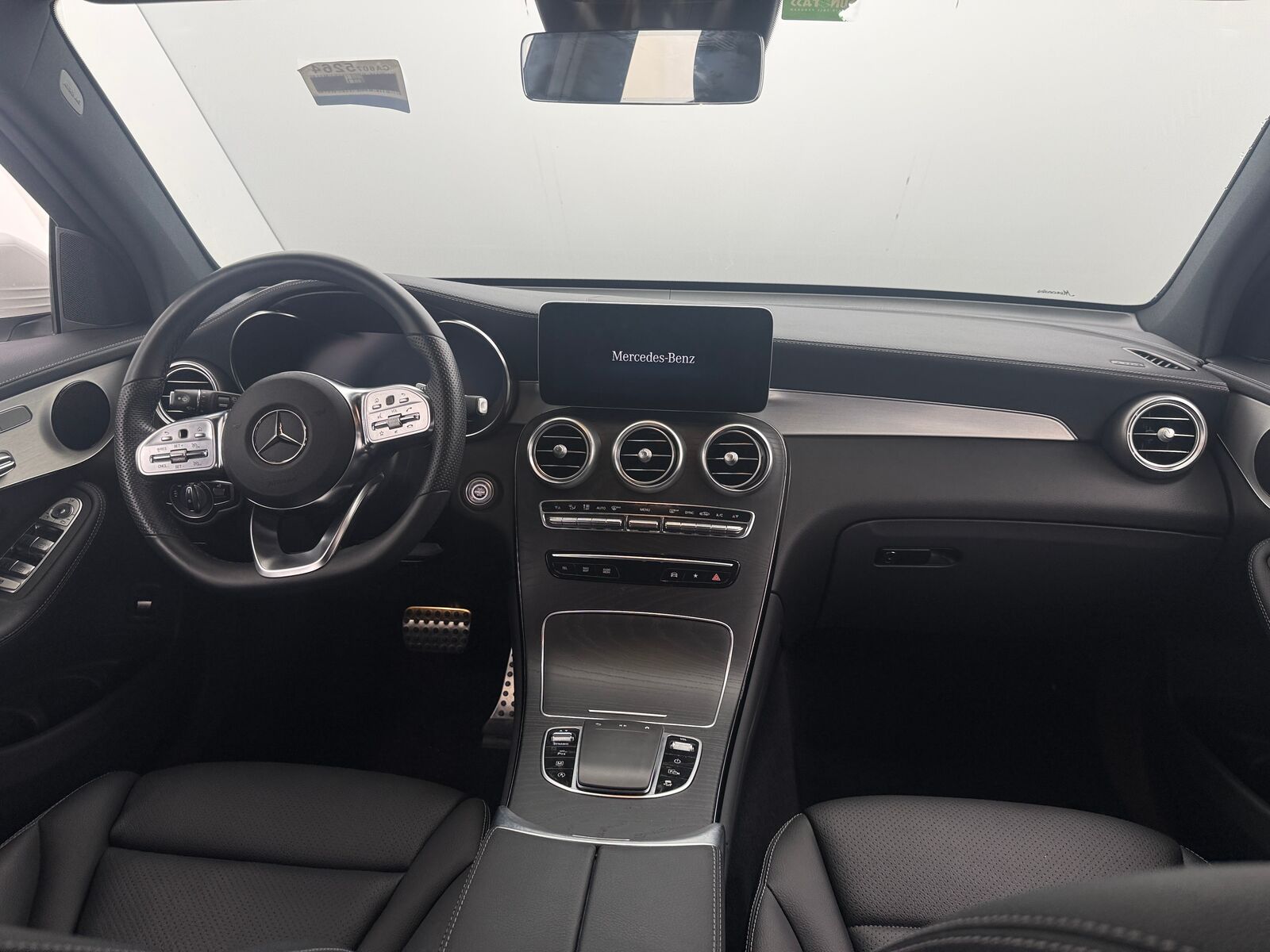 2022 Mercedes-Benz GLC-Class