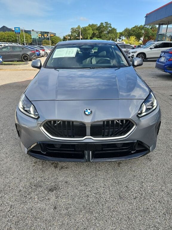 2025 BMW 228i
