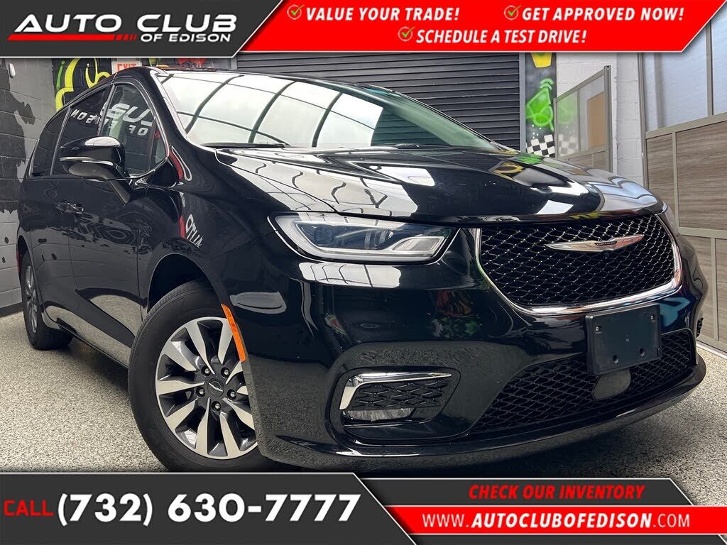2024 CHRYSLER Pacifica