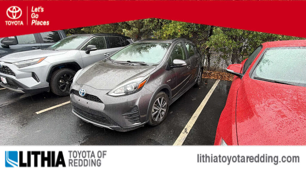 2018 TOYOTA Prius