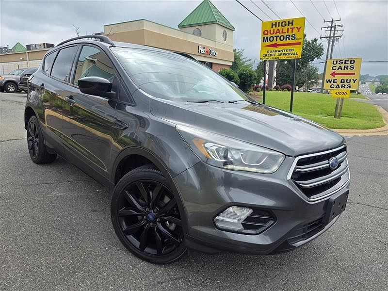 2017 FORD Escape