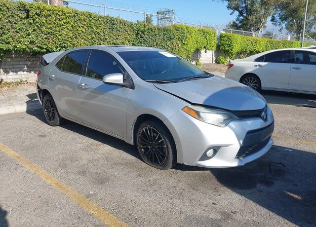 2014 TOYOTA Corolla