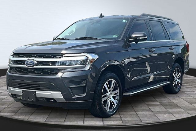2022 FORD Expedition