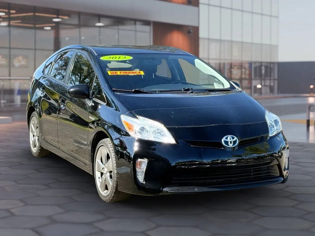 2013 TOYOTA PRIUS