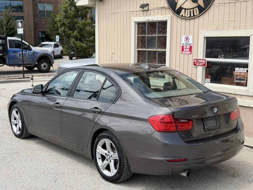 2015 BMW 320i