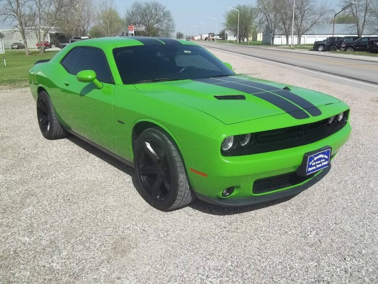 2017 DODGE Challenger