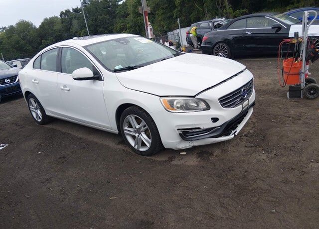 2014 VOLVO S60