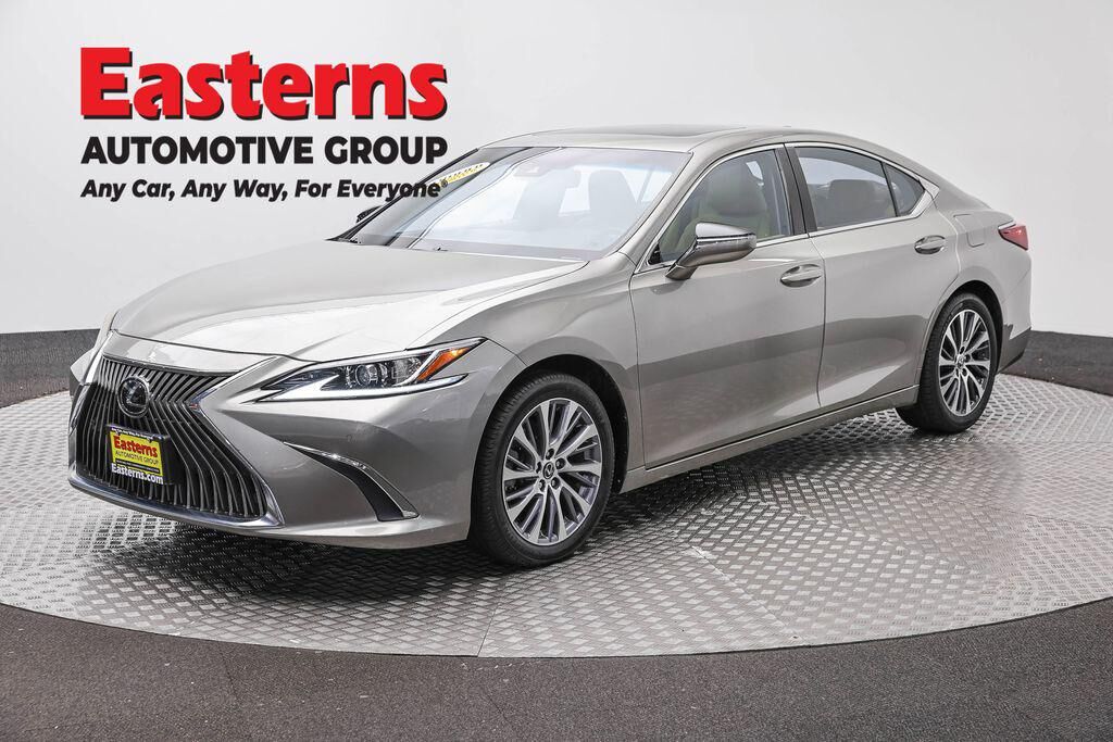 2021 LEXUS ES