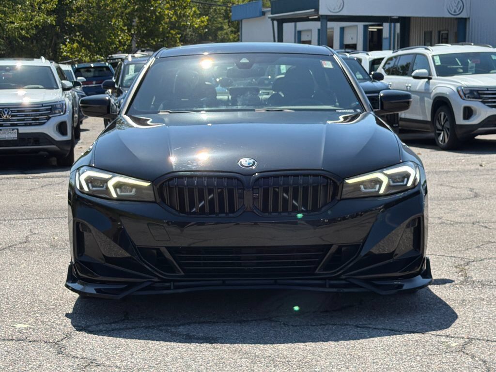 2023 BMW 330i