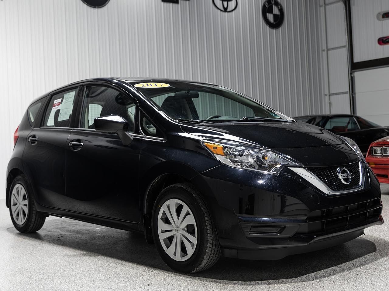 2017 NISSAN Versa
