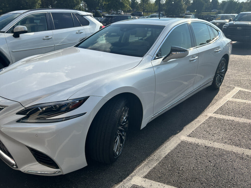 2020 LEXUS LS