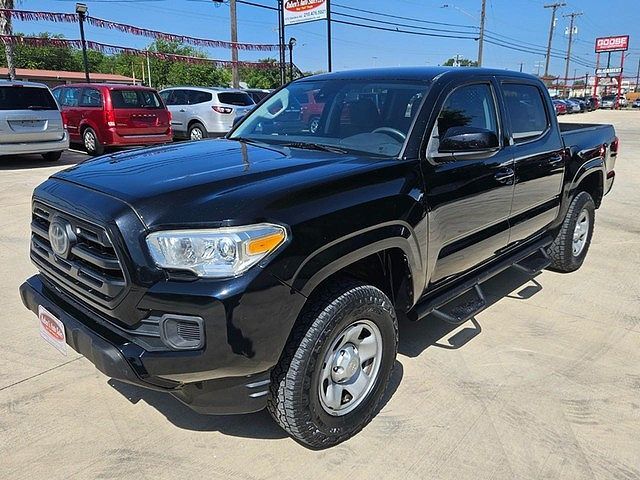 2019 TOYOTA Tacoma