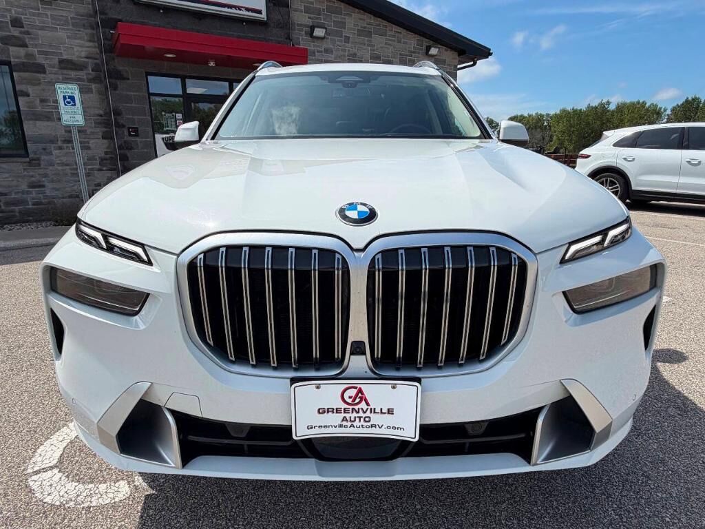 2026 BMW X7