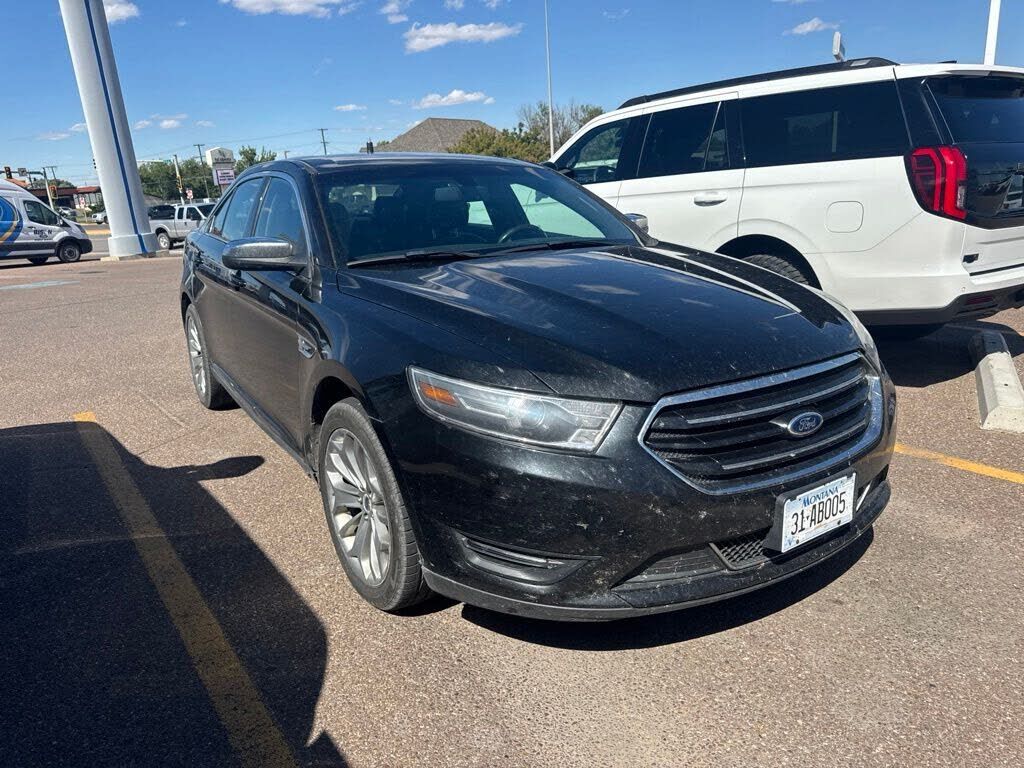 2015 FORD Taurus