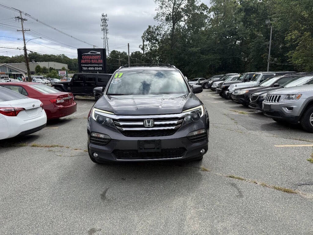2017 HONDA Pilot