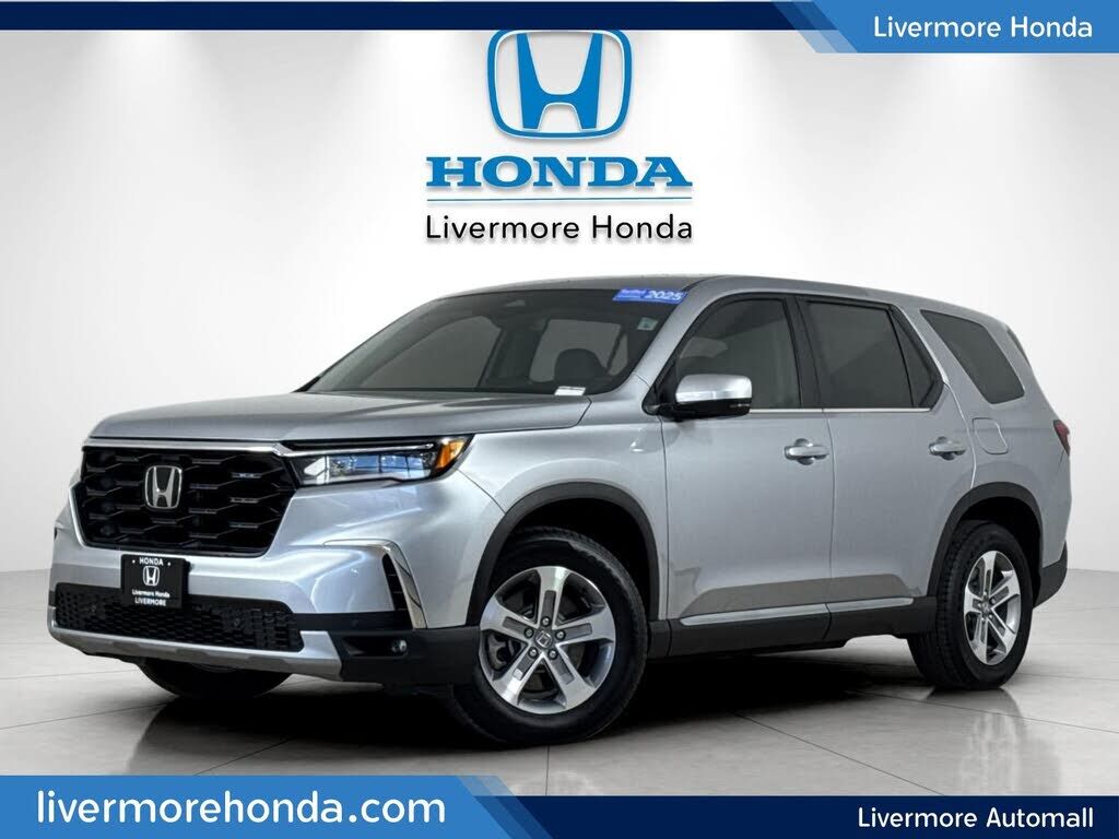 2025 HONDA Pilot