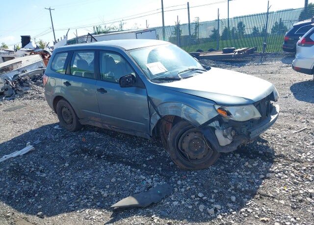 2011 SUBARU Forester
