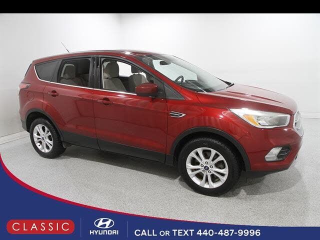 2017 FORD Escape