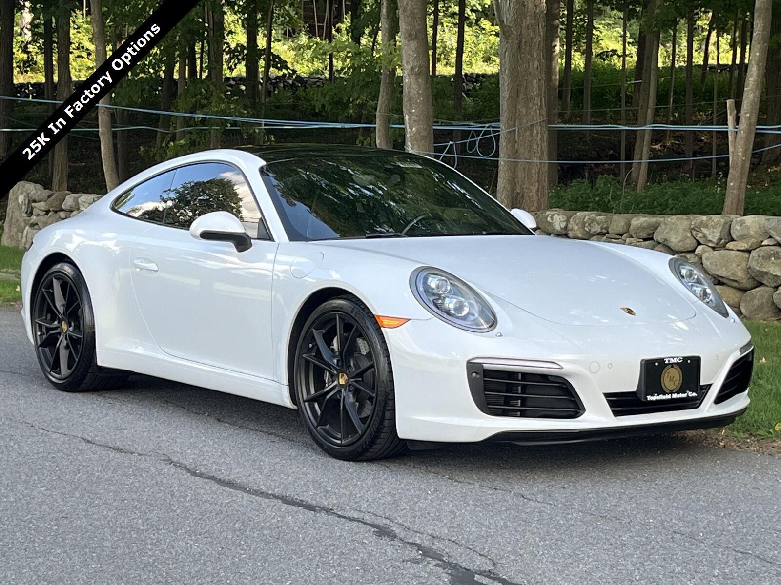 2017 PORSCHE 911