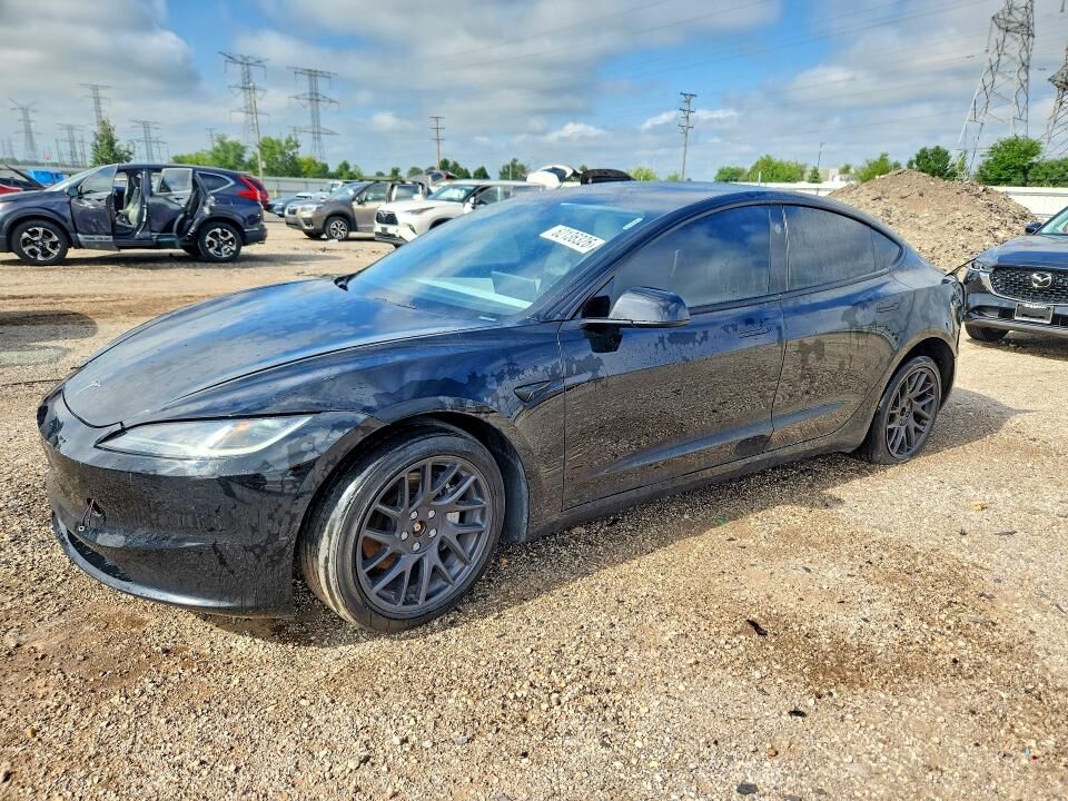 2024 TESLA Model 3