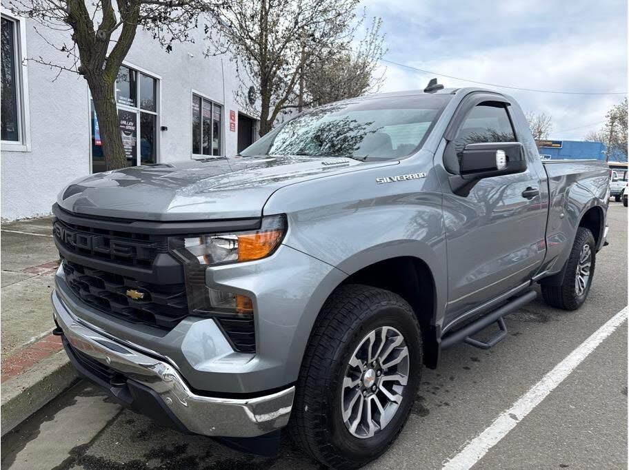 2025 CHEVROLET Silverado