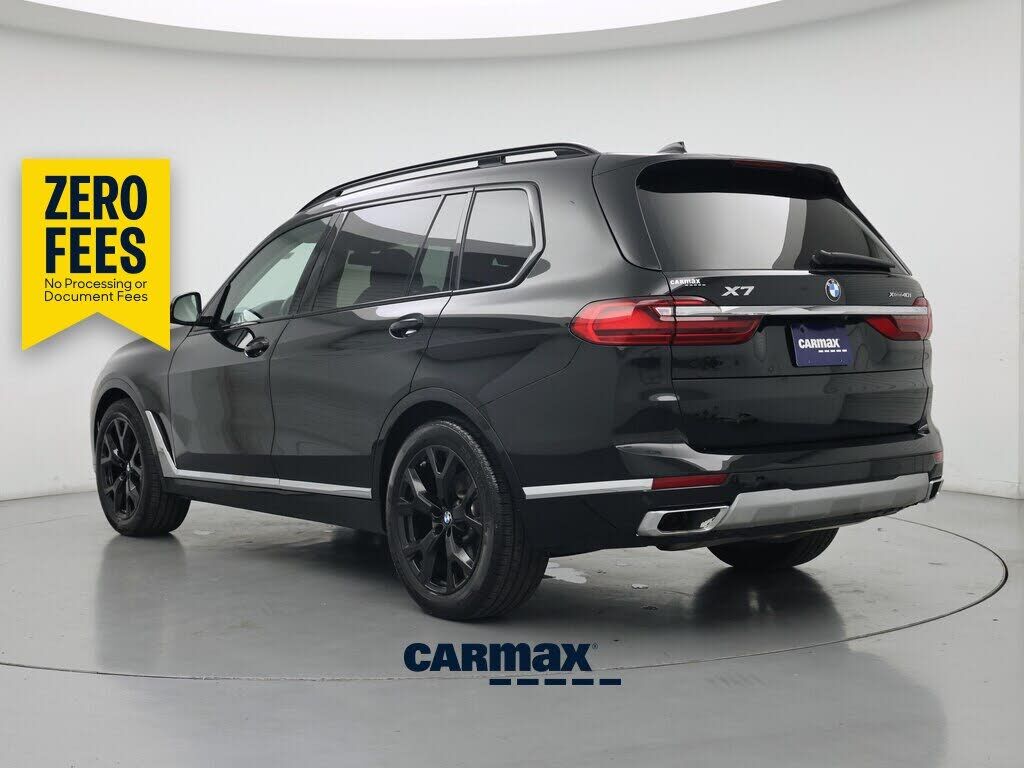 2022 BMW X7