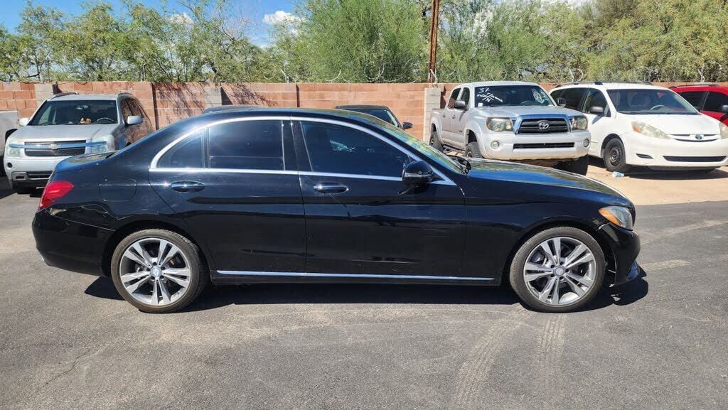 2017 Mercedes-Benz C-Class