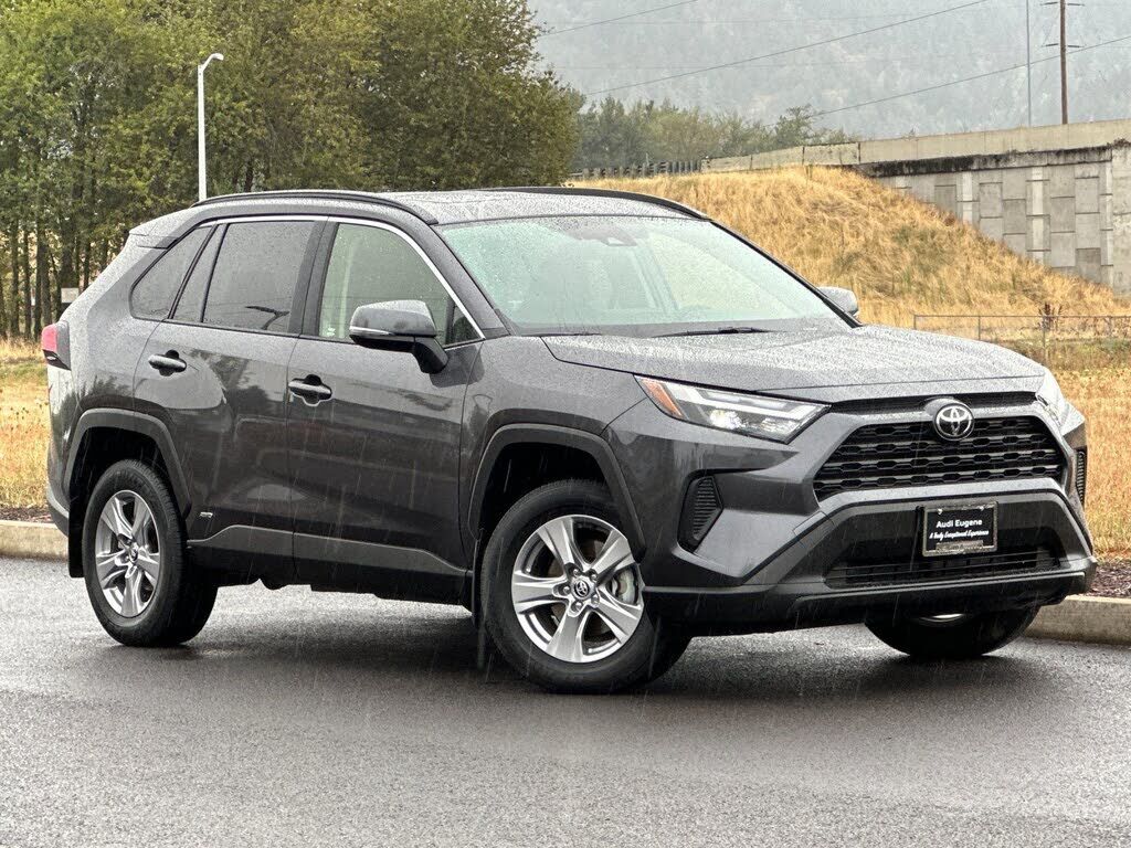 2025 TOYOTA RAV4
