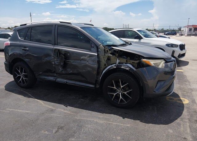 2016 TOYOTA RAV4