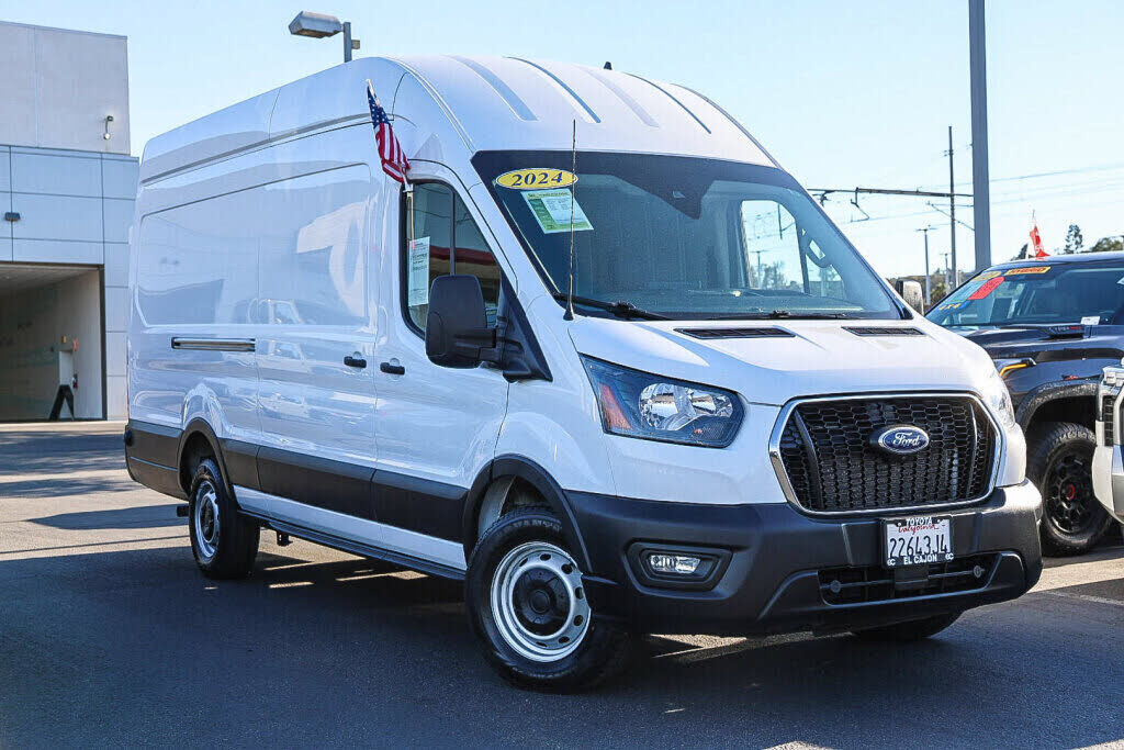 2024 FORD Transit