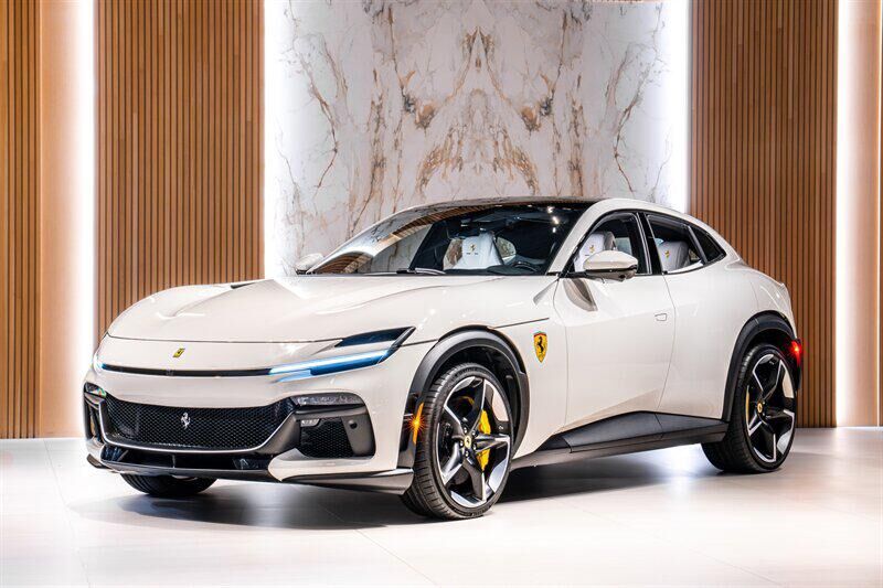 2026 FERRARI Purosangue