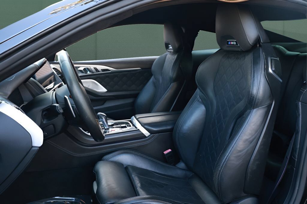 2020 BMW M8