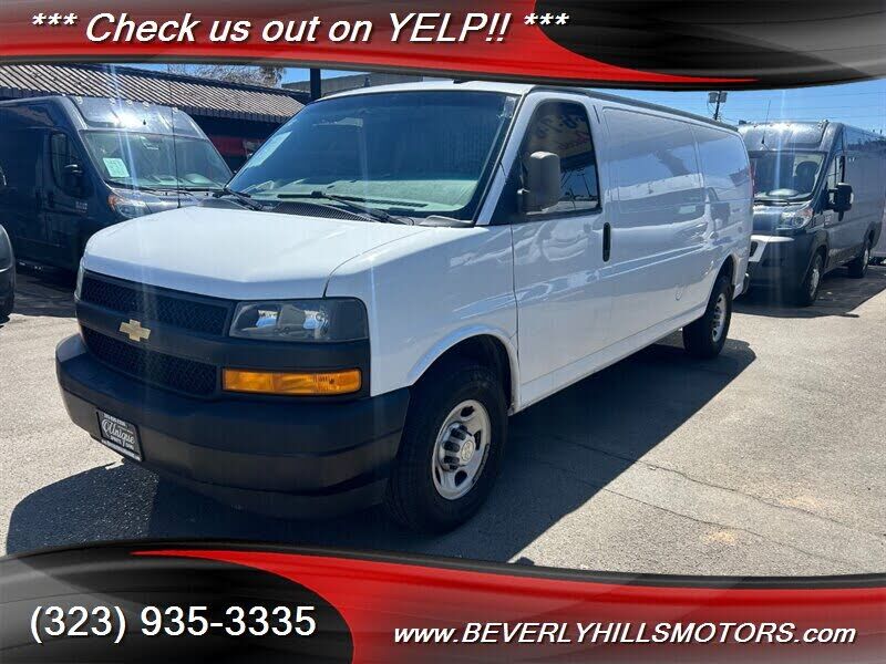 2023 CHEVROLET Express